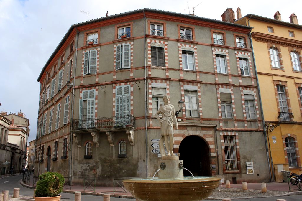 Hôtel de Léonard du Bourg